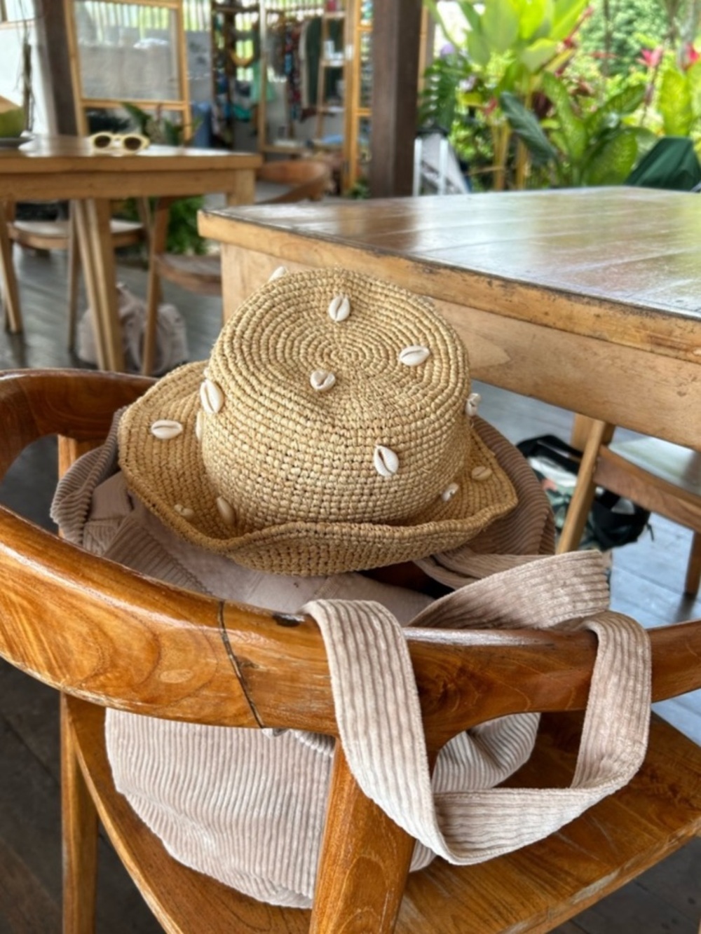 Millie Shell Raffia Bucket Hat - Picture 6 of 8